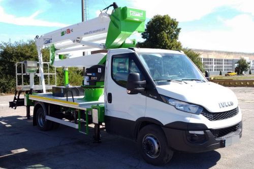    26-  Comet   IVECO Daily - IVECO