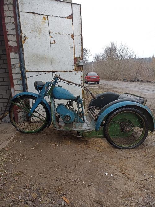 В Україні знайшли рідкісну мотоколяску Київського мотозаводу