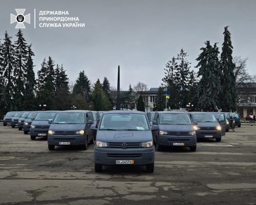 Прикордонники отримали 50 мікроавтобусів Volkswagen Transporter