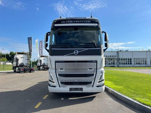   䳺     500- Volvo FH  I-Save - Volvo