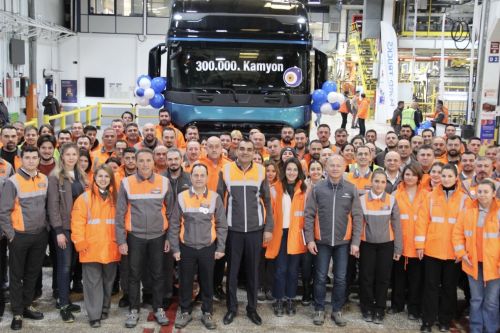 Ford Trucks  300-  - Ford