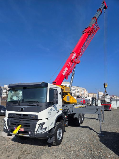    VOLVO 6x6     - VOLVO