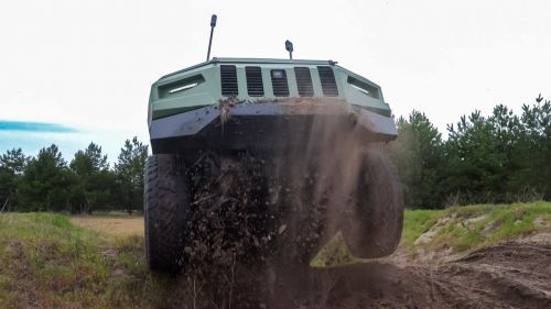 � ��� ������� ��������������� ��������� �������� UGV Protector �� ������� ���� �� 400 �� - �������