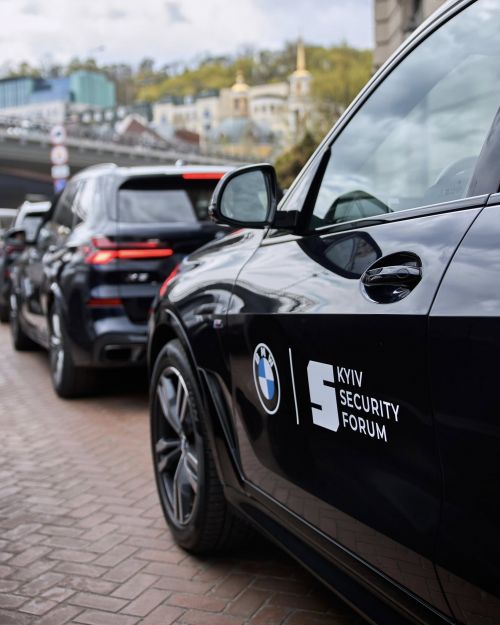 �������� BMW ����� ��������� ����������� ��������� ����������� ������