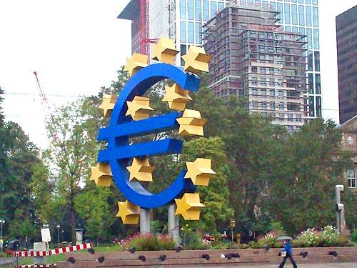 Європейський авторинок зростає 12-й місяць поспіль - авторинок