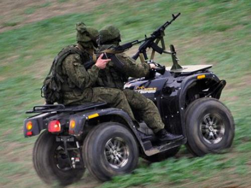 Російські війська почали застосовувати для швидких штурмів квадроцикли