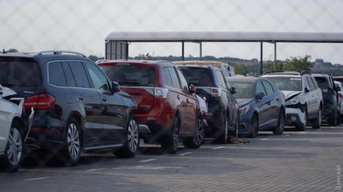Яка ситуація на кордоні у бік України через наплив автівок під нульове розмитнення