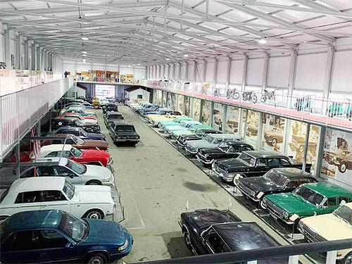 В Киеве откроется новый музей ретро автомобилей - музей