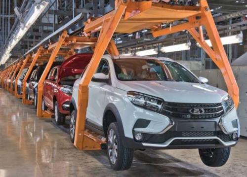 Виробництво легкових автомобілів у росії знизилось на 72%