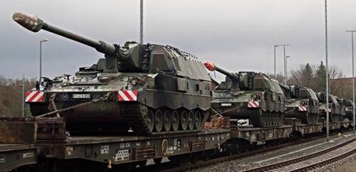 Україна отримає САУ “PzH 2000” та 155-мм боєприпаси - САУ 