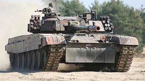 Польща таки передала Україні танки PT-91 Twardy