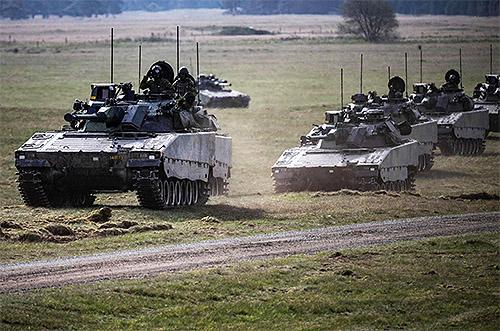 Україна та Швеція планують виготовити 1 тисячу БМП CV-90