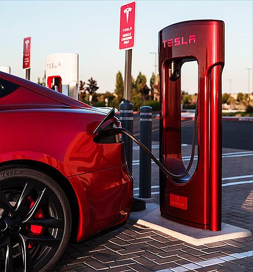 Чотири автовиробники утворили альянс по створенню батарей для електромобілів і протистоянню з Tesla