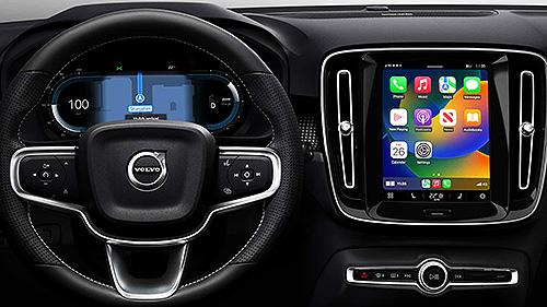 Volvo не збирається відмовлятись від Apple CarPlay