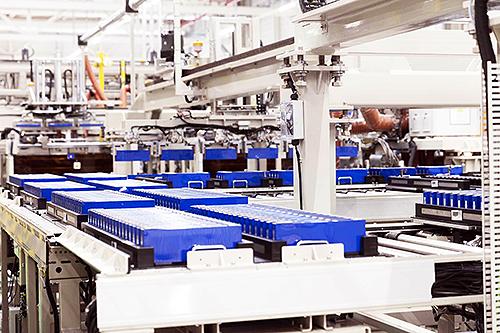 Stellantis планує в Європі завод для виробництва дешевших батарей для електромобілів - електро