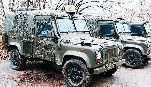 ³    Snatch Land Rover