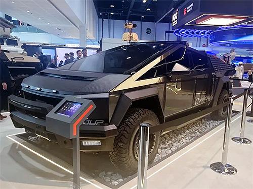   Tesla Cybertruck
