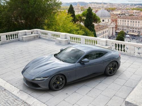 �� ������ �������� ������� Ferrari Roma