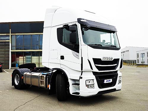     IVECO Stralis HI-WAY EVO    - IVECO