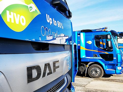 DAF        :  42  104 - DAF