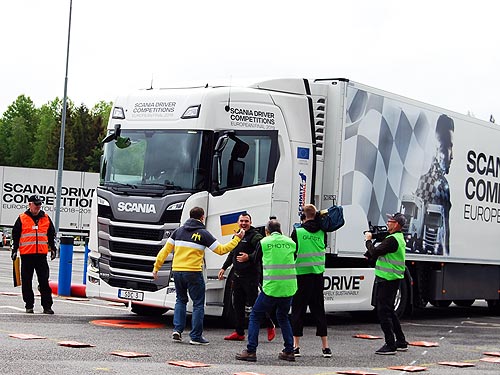 Как выбирали лучшего водителя грузовика в Европе. Наш репортаж - Scania