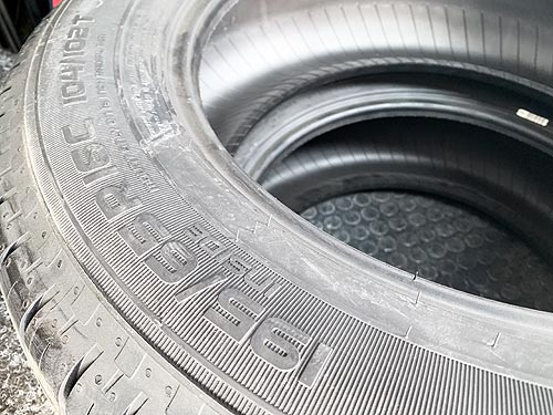       .    Nokian Hakka C2 - Nokian