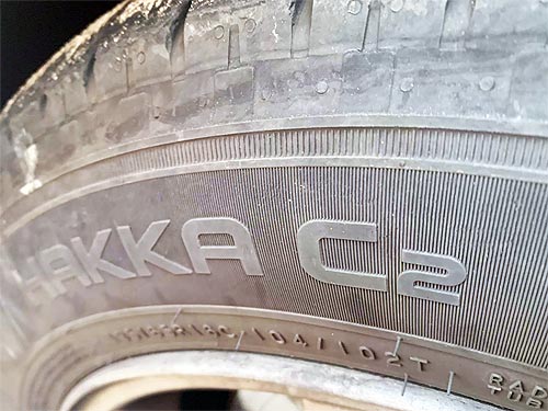 15 .    .        Nokian Hakka C2 - Nokian