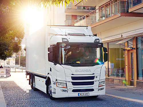 Scania представила план выхода электрических моделей - Scania