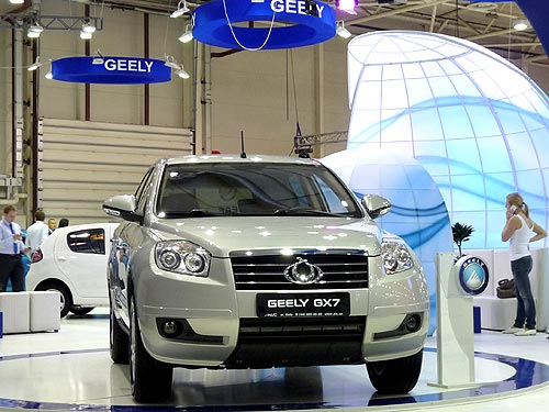    Geely Emgrand X7   .     - Geely