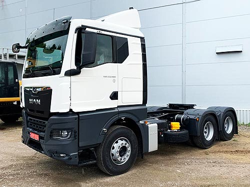 В Украине представили грузовики MAN нового поколения и самосвальный полуприцеп MEGA - MAN