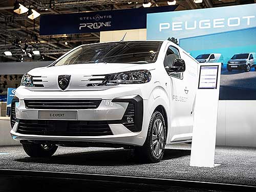 Stellantis    CustomFit   IAA Transportation 2024   - Stellantis