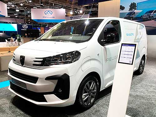 Stellantis    CustomFit   IAA Transportation 2024   - Stellantis