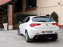 - Alfa Romeo Giulietta TCT:  