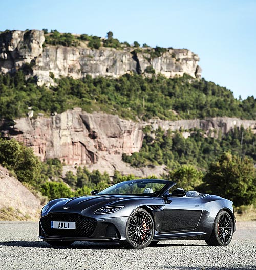 - Aston Martin DBS Superleggera Volante:    - Aston Martin
