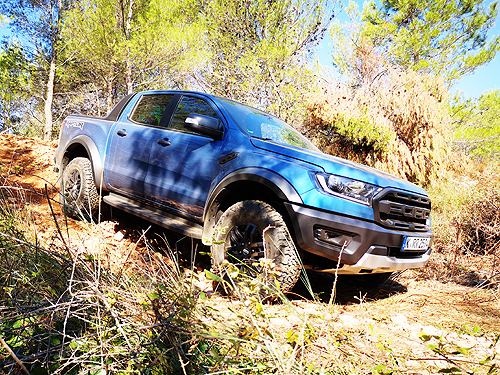 - Ford Ranger Raptor:     - Ford