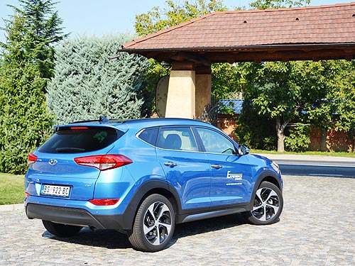 - Hyundai Tucson New:    