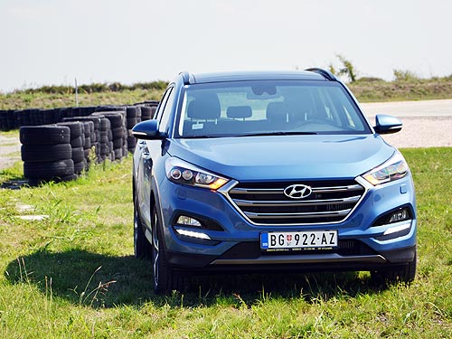 - Hyundai Tucson New:    
