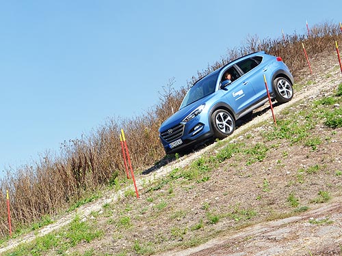 - Hyundai Tucson New:    