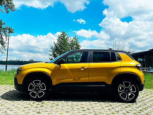 - Jeep Avenger:      - Jeep