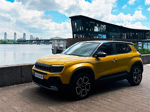 - Jeep Avenger:      - Jeep