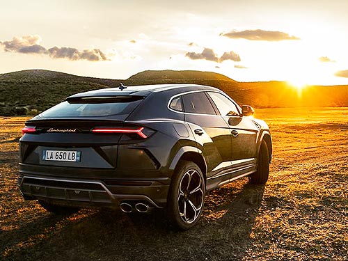   . - Lamborghini Urus - Lamborghini