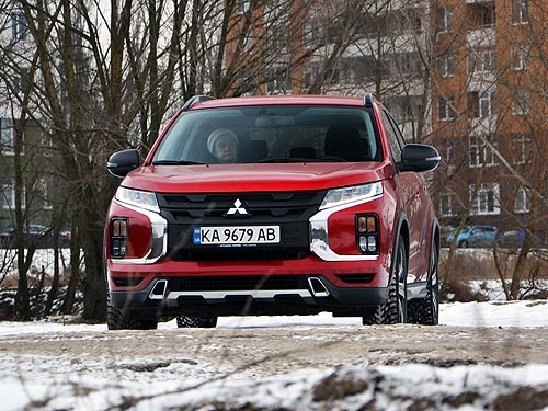 - Mitsubishi ASX.    ? - Mitsubishi