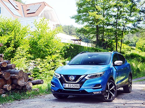 - Nissan Qashqai New.     - Nissan