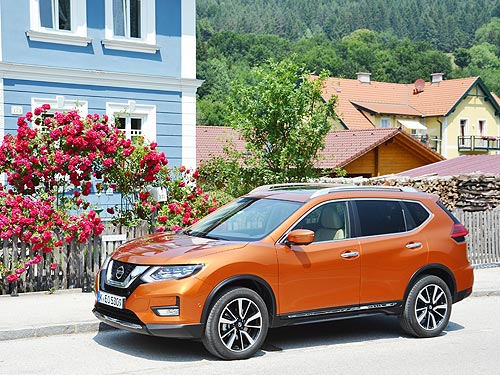 - Nissan X-Trail:      - Nissan