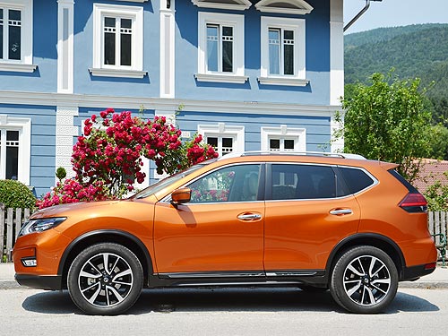 - Nissan X-Trail:      - Nissan