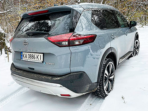 - Nissan X-Trail e-Power: ,     - Nissan