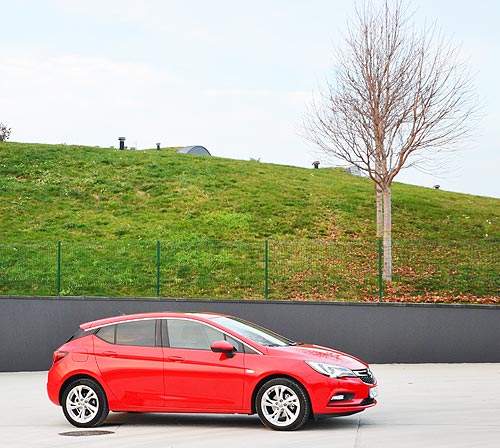 - Opel Astra K.   
