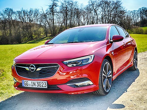 - Opel Insignia New:      -