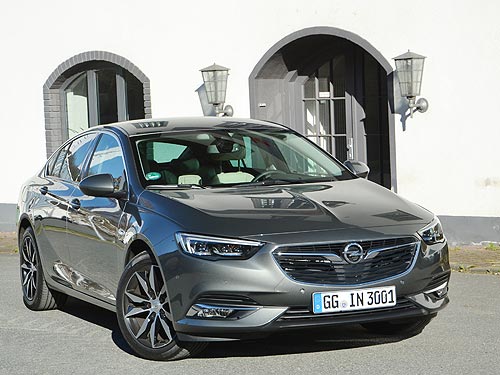 - Opel Insignia New:      -