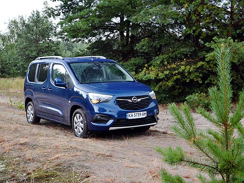 - Opel Combo Life:    - Opel